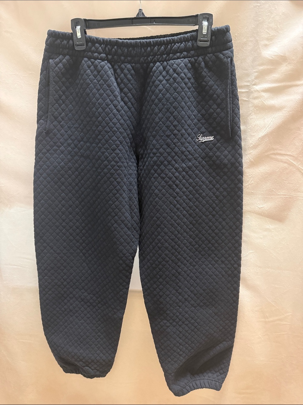 Authentic Supreme Micro Quilted Sweatpants SS23 (Like New)